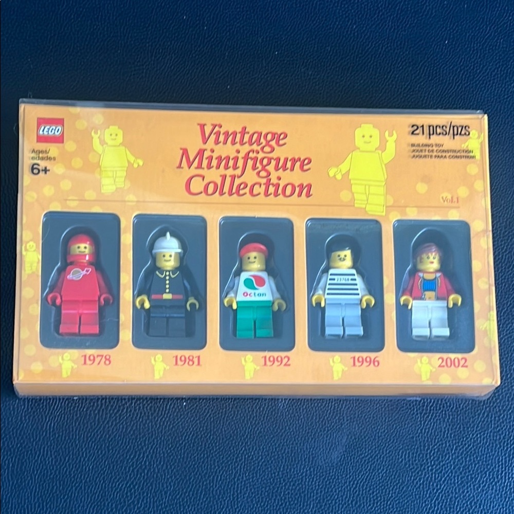 Lego Vintage Minifigure Collection Vol. 1